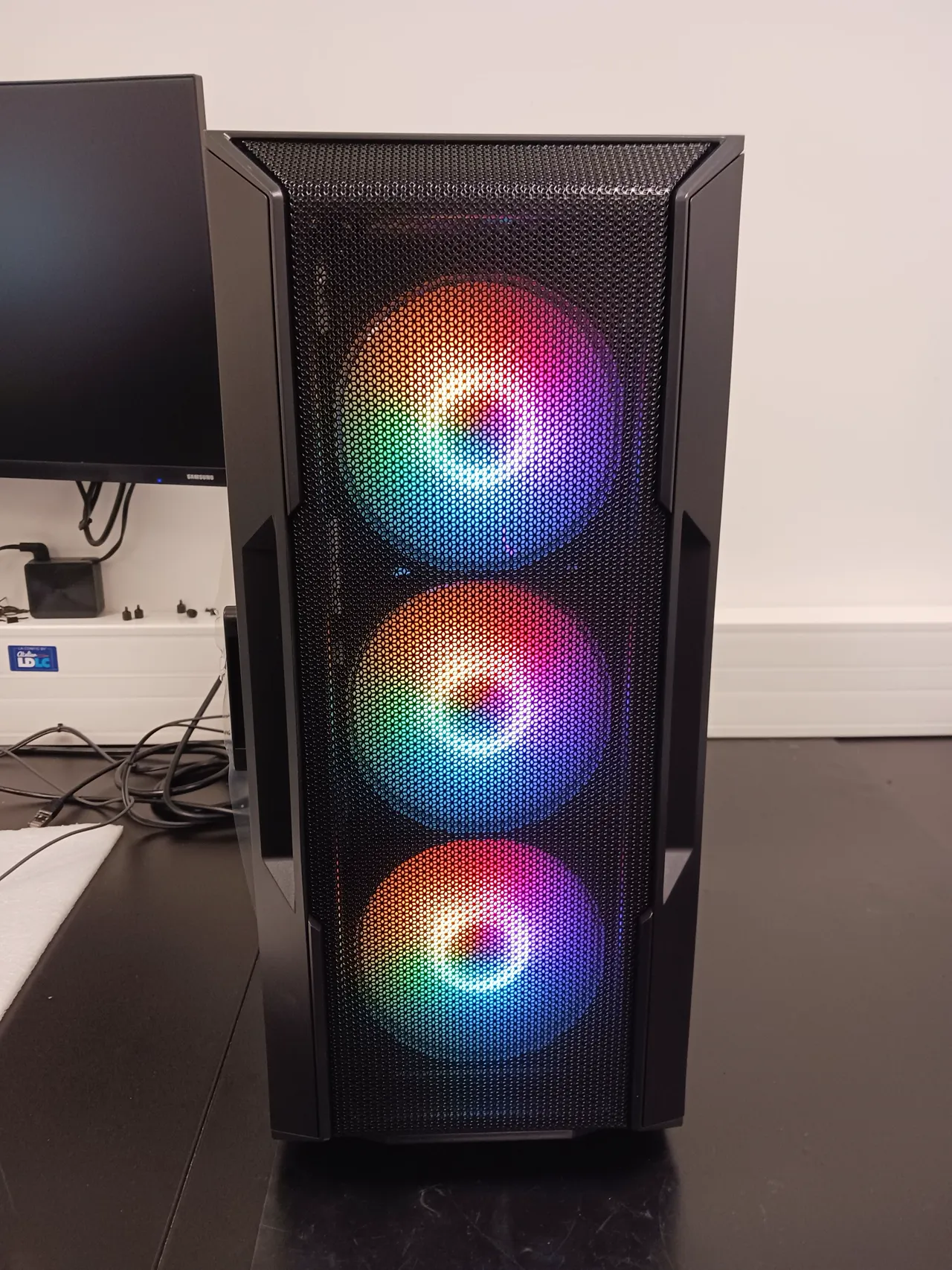 PC Gaming eSport Budget — Zalman i3 Neo V2