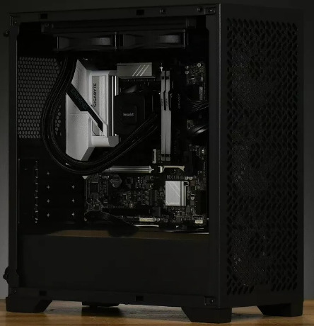 PC Gaming Performance RTX 5050 Ryzen 7 5700